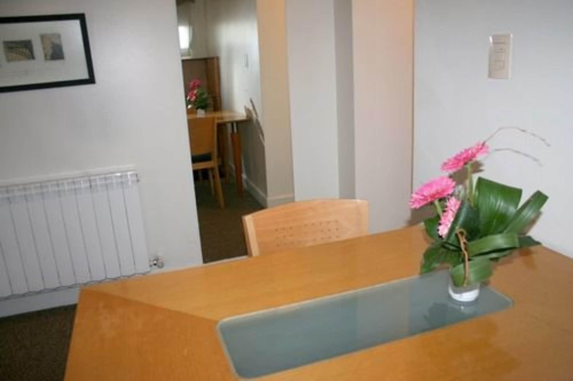 Urbana Suites Mendoza Exteriör bild
