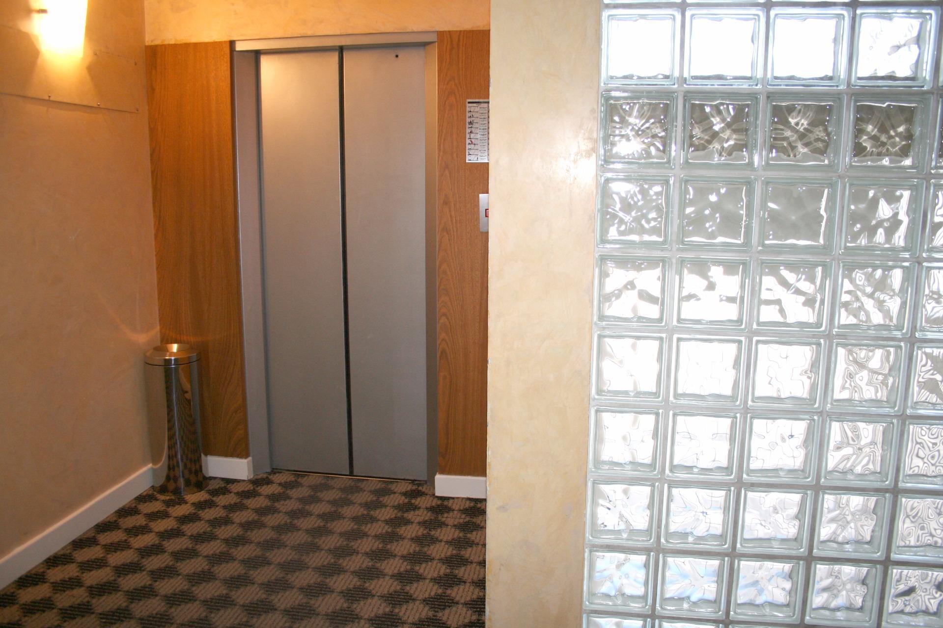 Urbana Suites Mendoza Exteriör bild